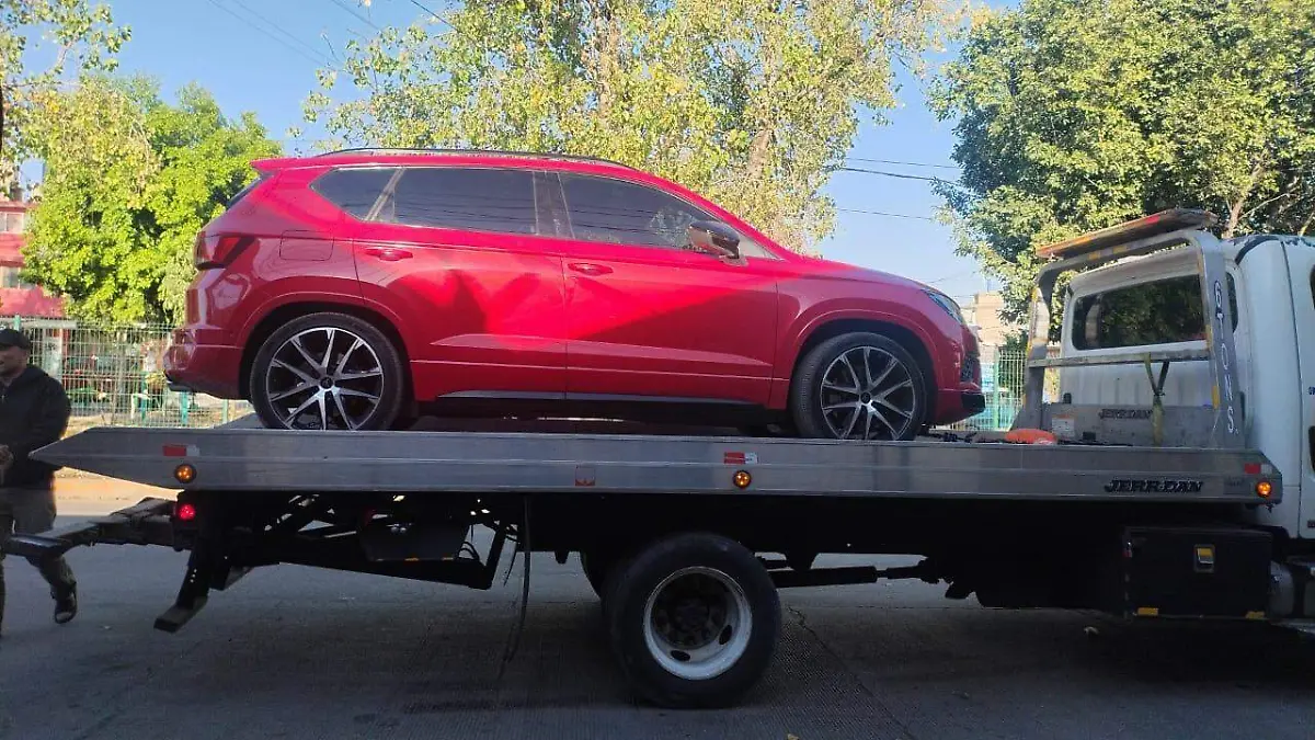 ce15f356-e27e-4d20-8cf5-112587f3d338