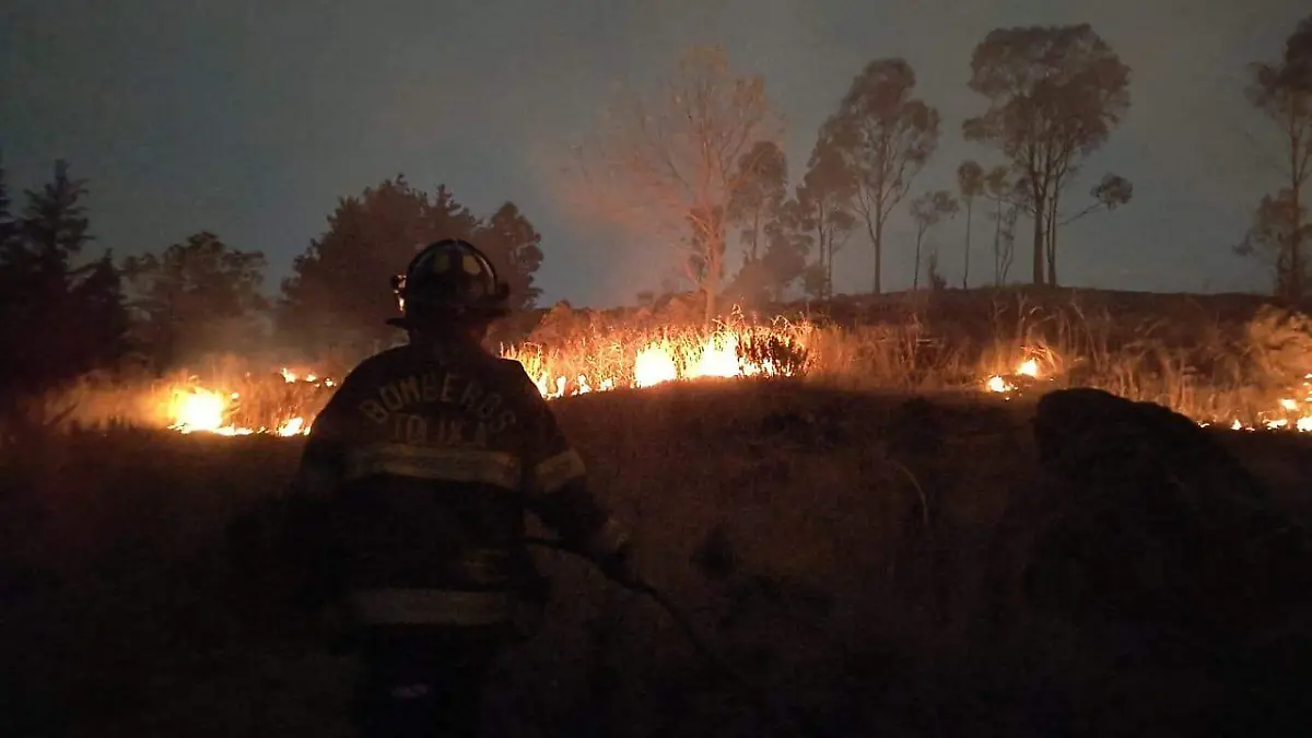 f0297854-2740-4421-8b47-2fe799692027