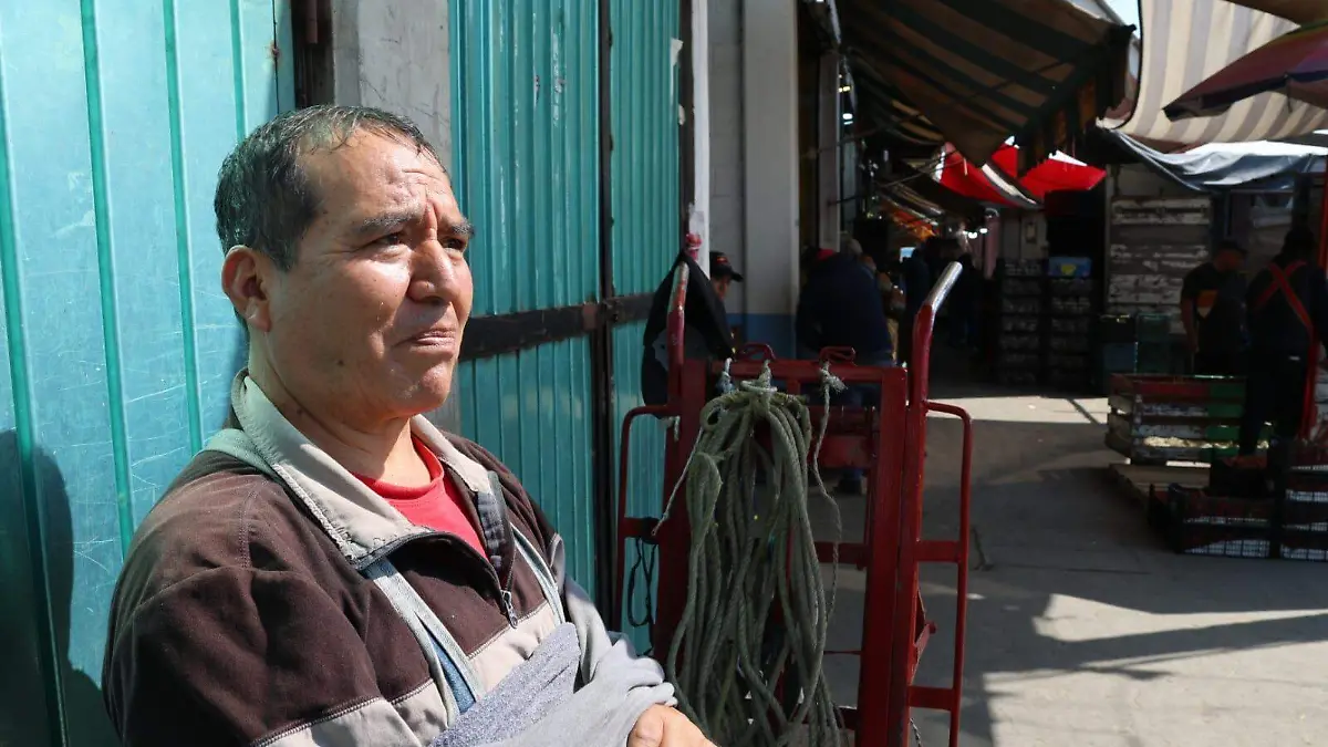 estibador-juan-central-de-abasto-toluca