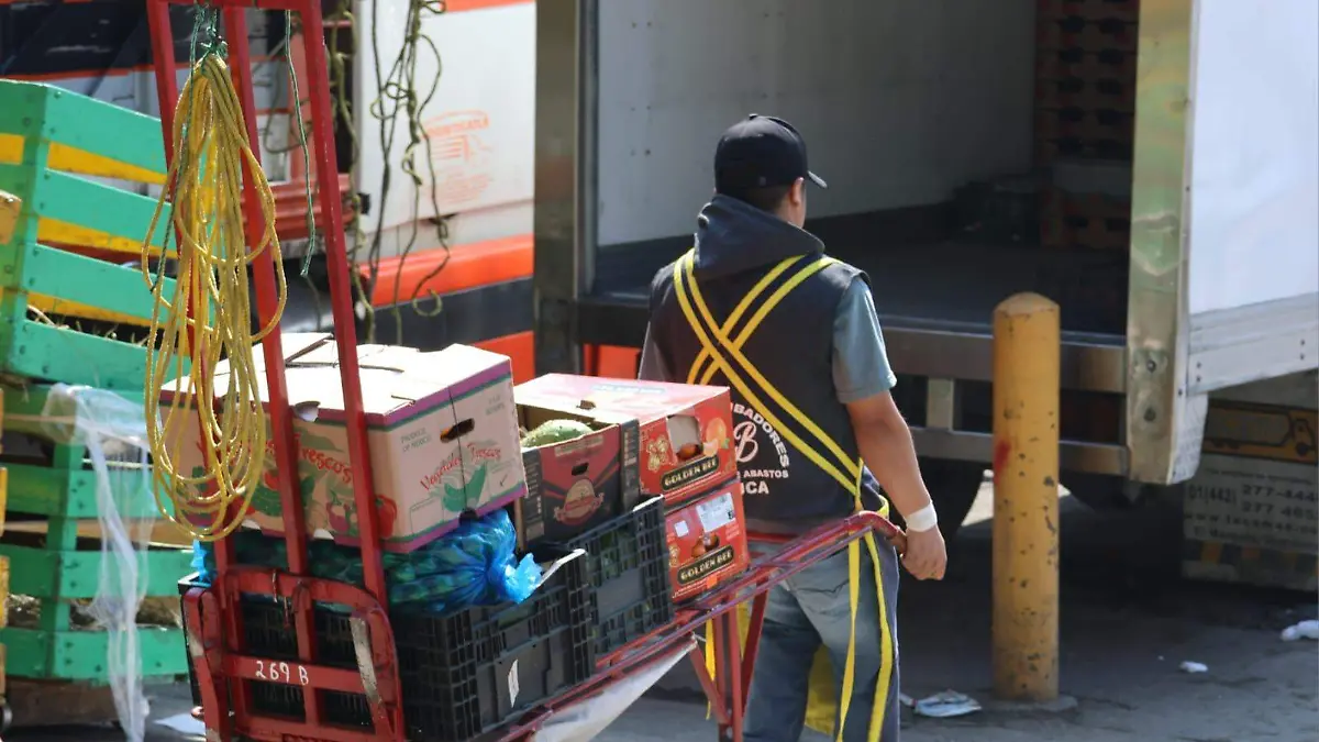 estibadores-central-de-abasto-toluca