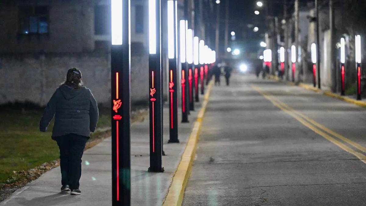 bad709a6-29b7-45b6-8f64-12f1ffebeb4b