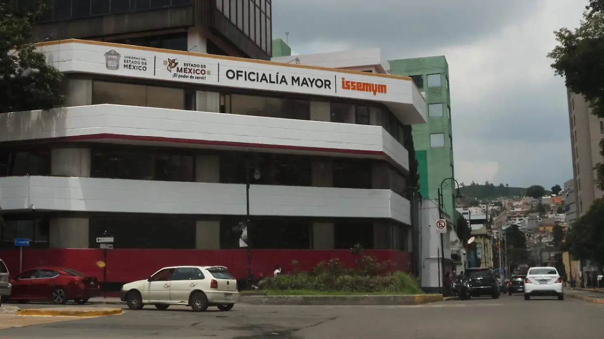 8371105b-f00d-4d44-86be-6b69a5bc263d