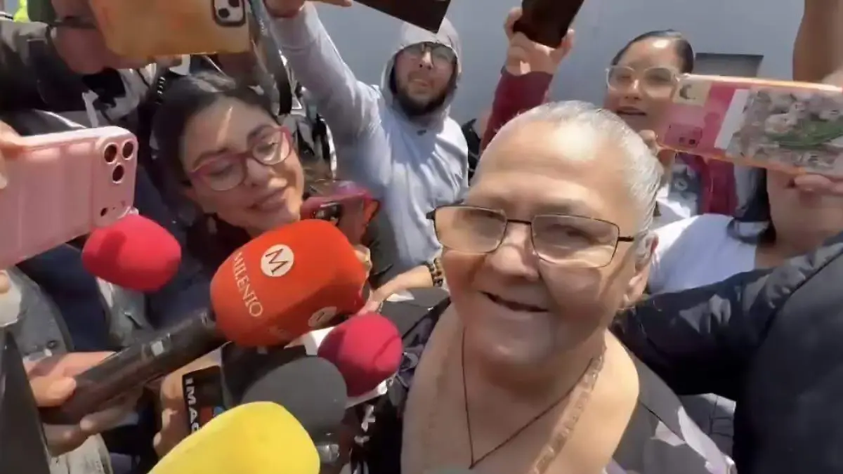 ea738aad-b392-429b-a129-64a4f89bbf71