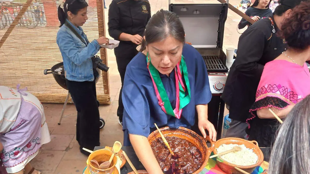 397f0ba7-5a34-4853-bdee-9754437b5547