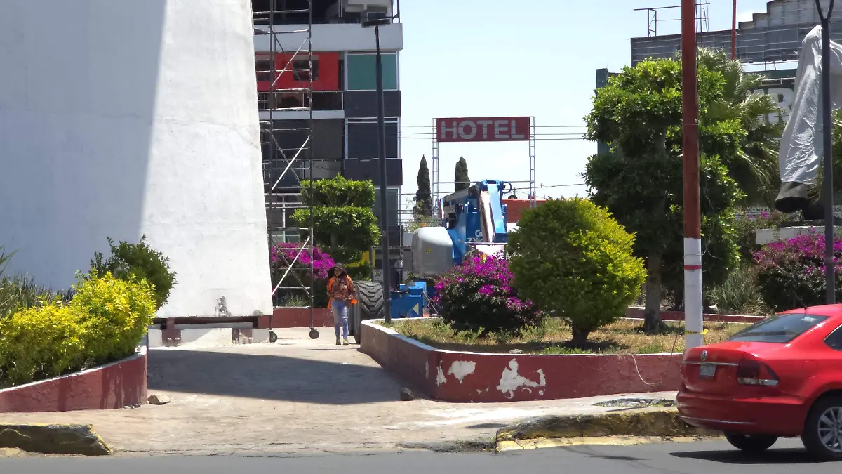 coyote Neza 4