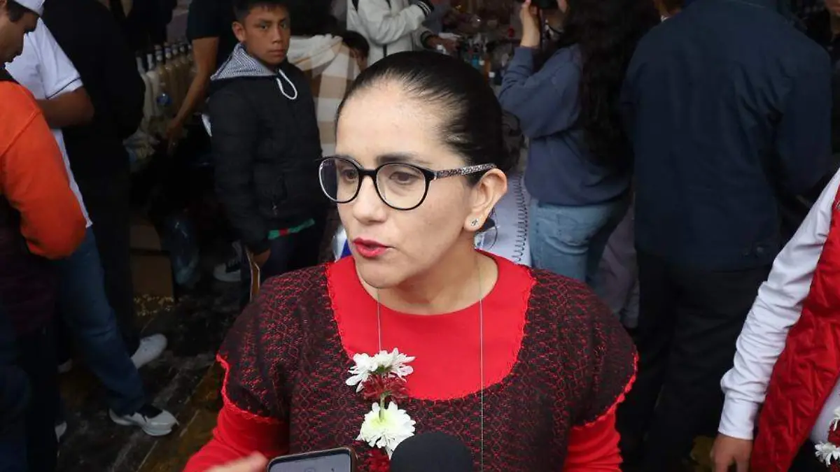 bbb4f5df-5a6e-4002-a8a9-e7373a8c64b4