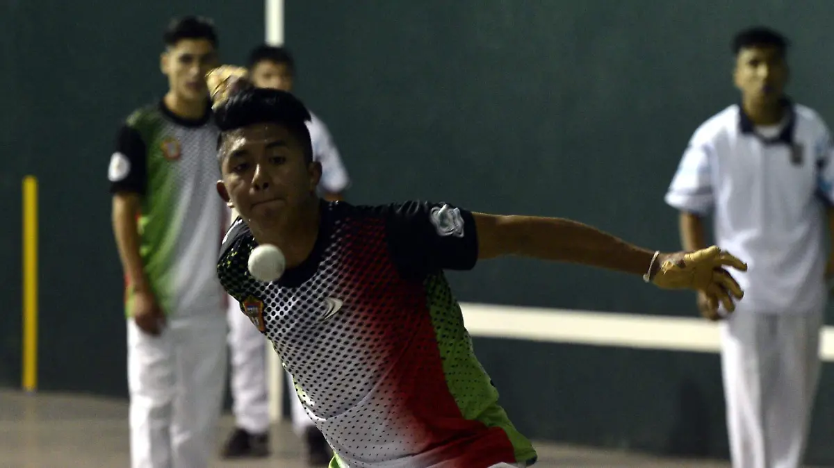 Fronton1