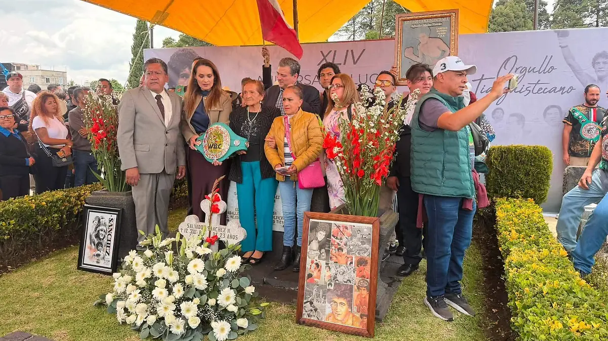 Homenaje1