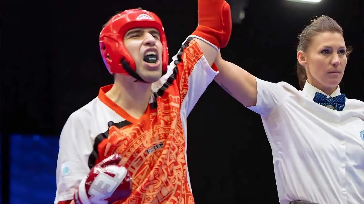 KickboxingHector1
