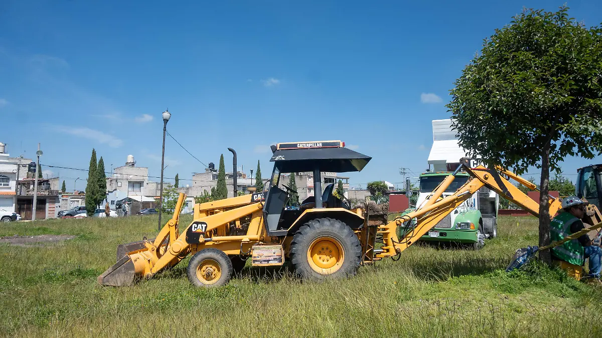 preparatoria inicia construcción