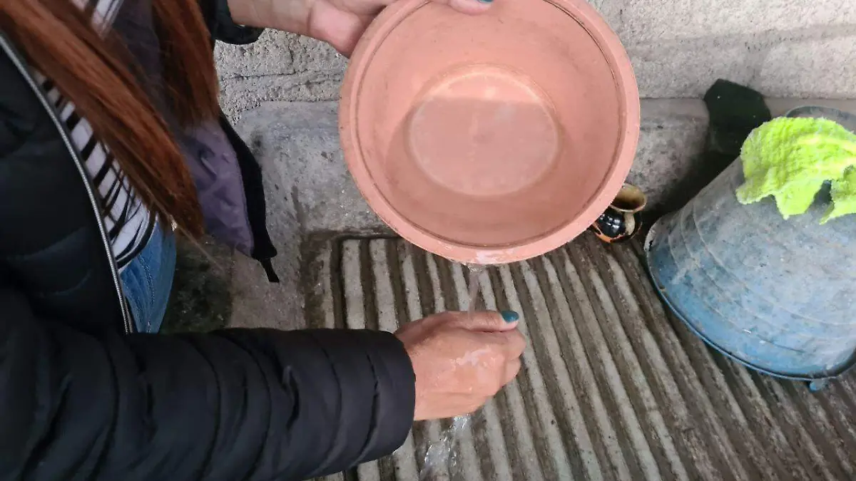 SIN AGUA F WEN(2)