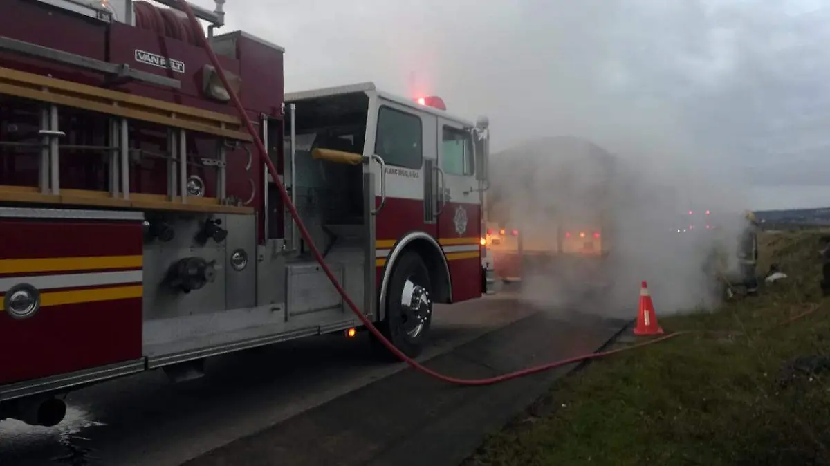 CAMION DE INCENDIO (2)