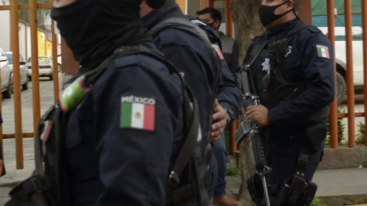 2 POLICIA _JAFET TERRAZAS