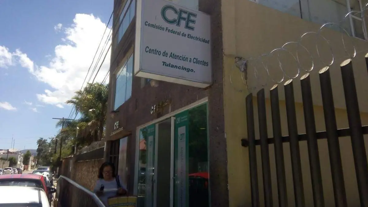 QUEJAS CFE  (2)