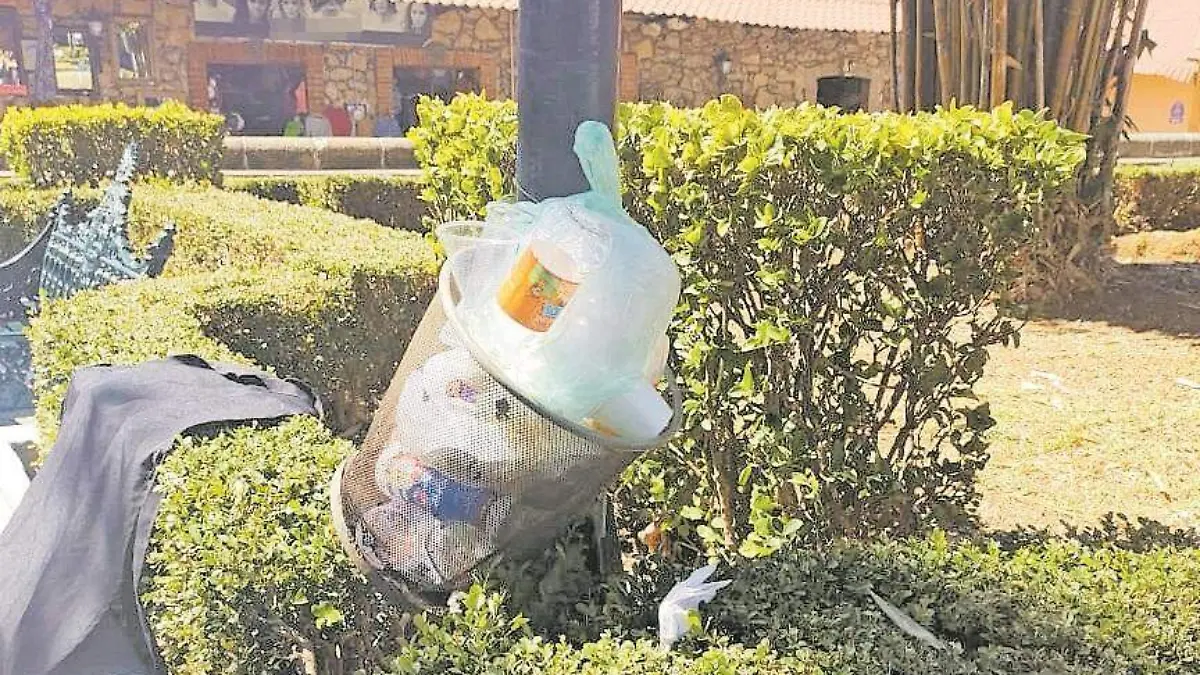 botes de basura_CMYK