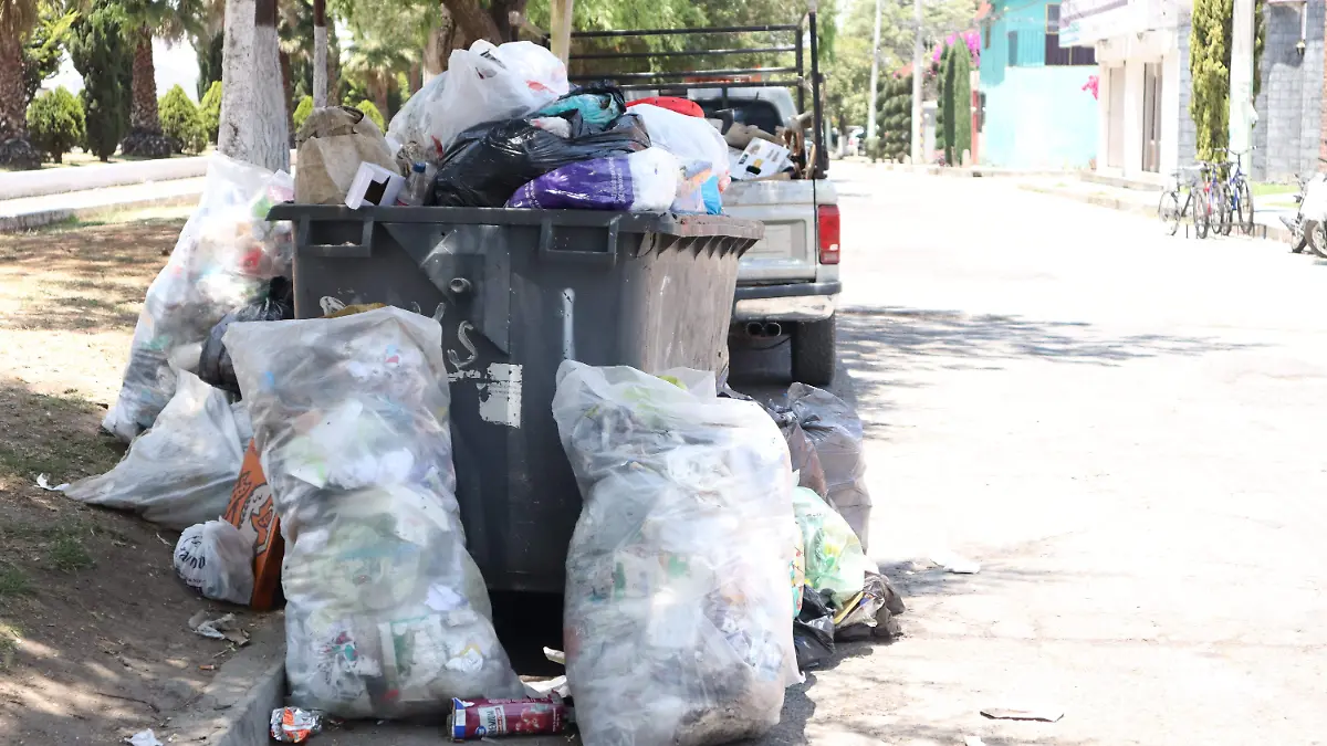 BASURA _ JAFET TERRAZAS  2