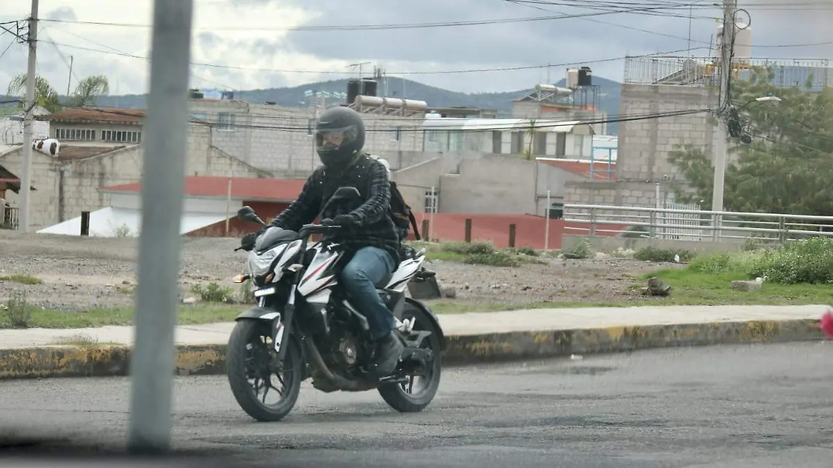 Motos 1  (1)
