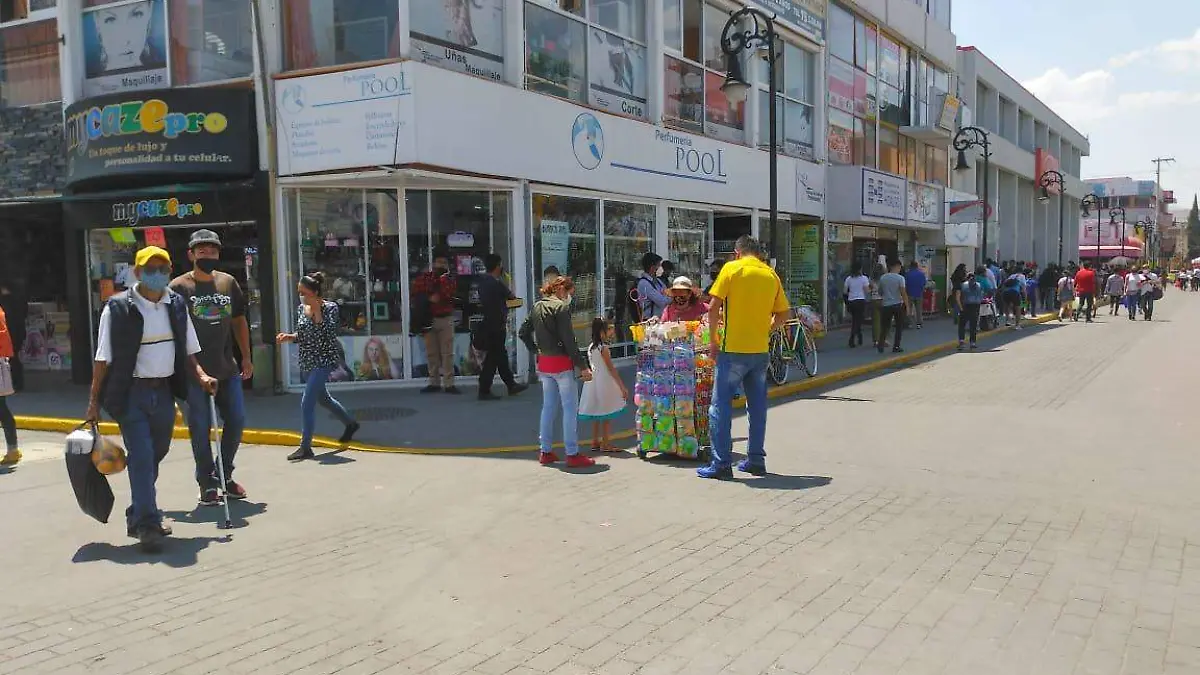 CONTINÚAN BAJAS VENTAS PESE A PERIODO VACACIONAL (1)