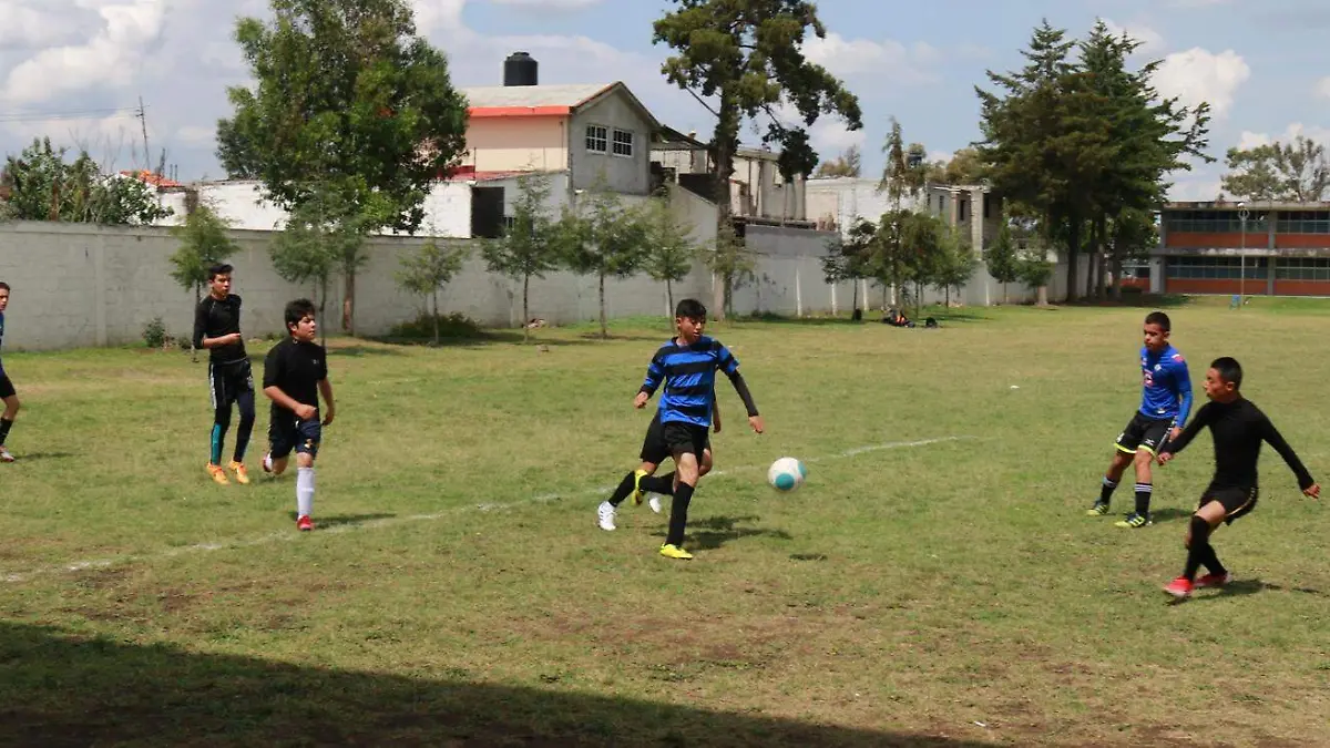 FUTBOL RAPIDO (2)