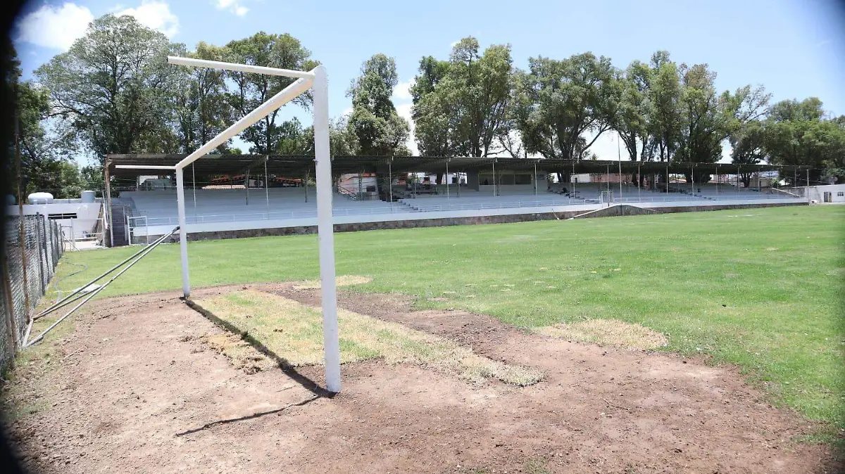 ESTADIO (2)