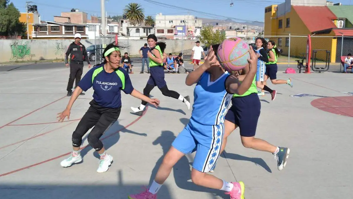 LDU BALONCESTO (3)
