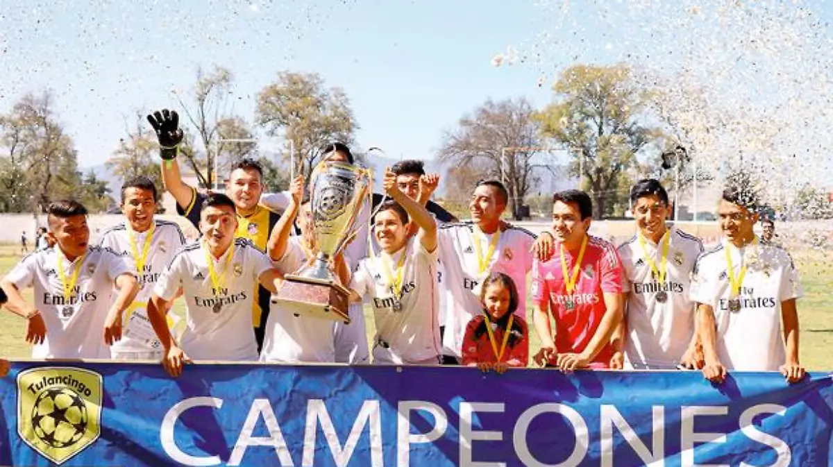 FOTO DEPO 1 CAMPEONES copia