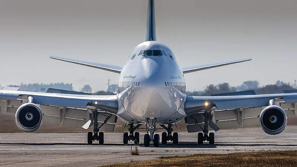 Avión retenido en Argentina