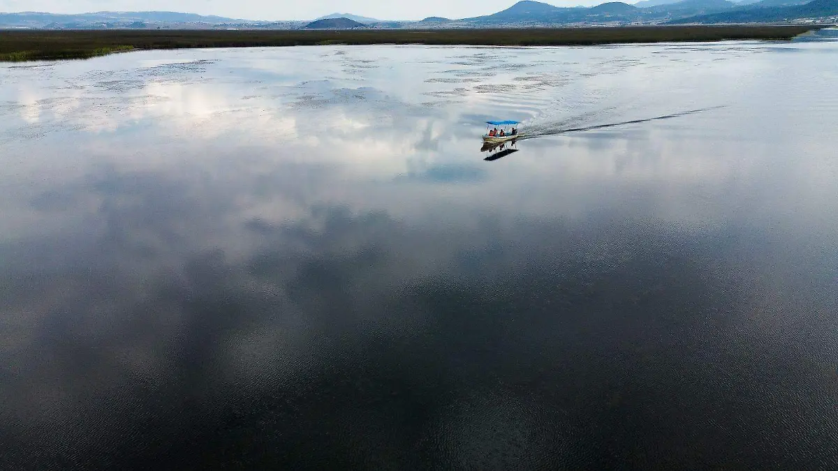 LAGUNA DE TECOCOMULDO EDUARDO ISLAS