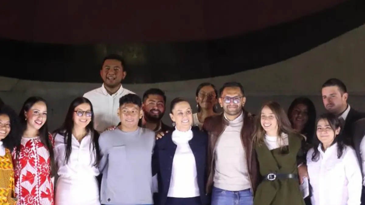 Claudia Sheinbaum promete viviendas a jóvenes