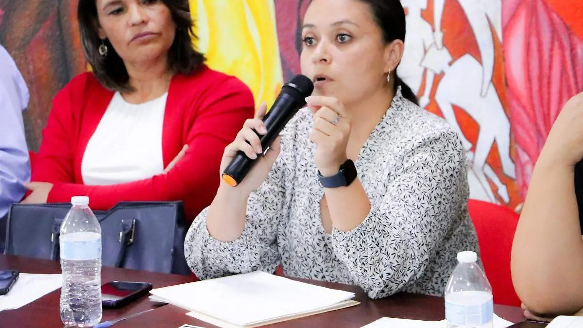 Jenny González secretaria general del SPAUAZ