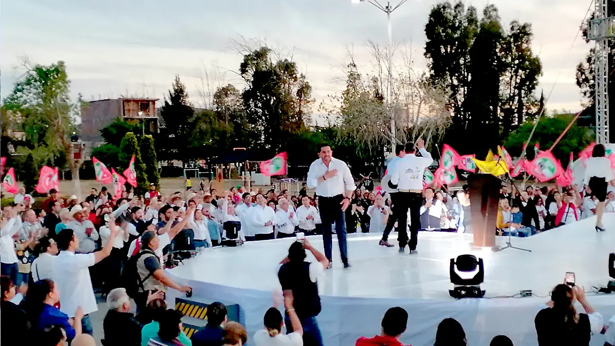 Inicia campaña Javo Torres