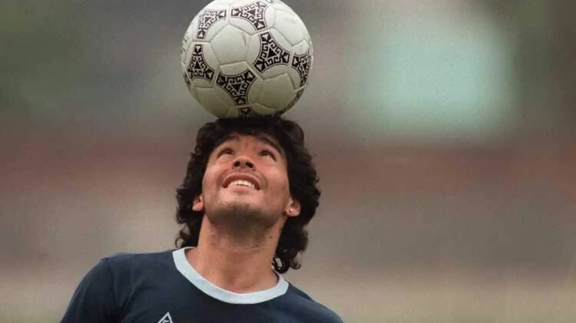 Maradona_Futbol_1