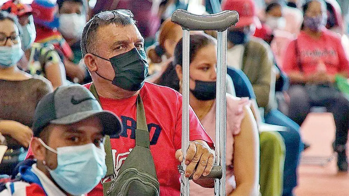 Gente en sala de espera