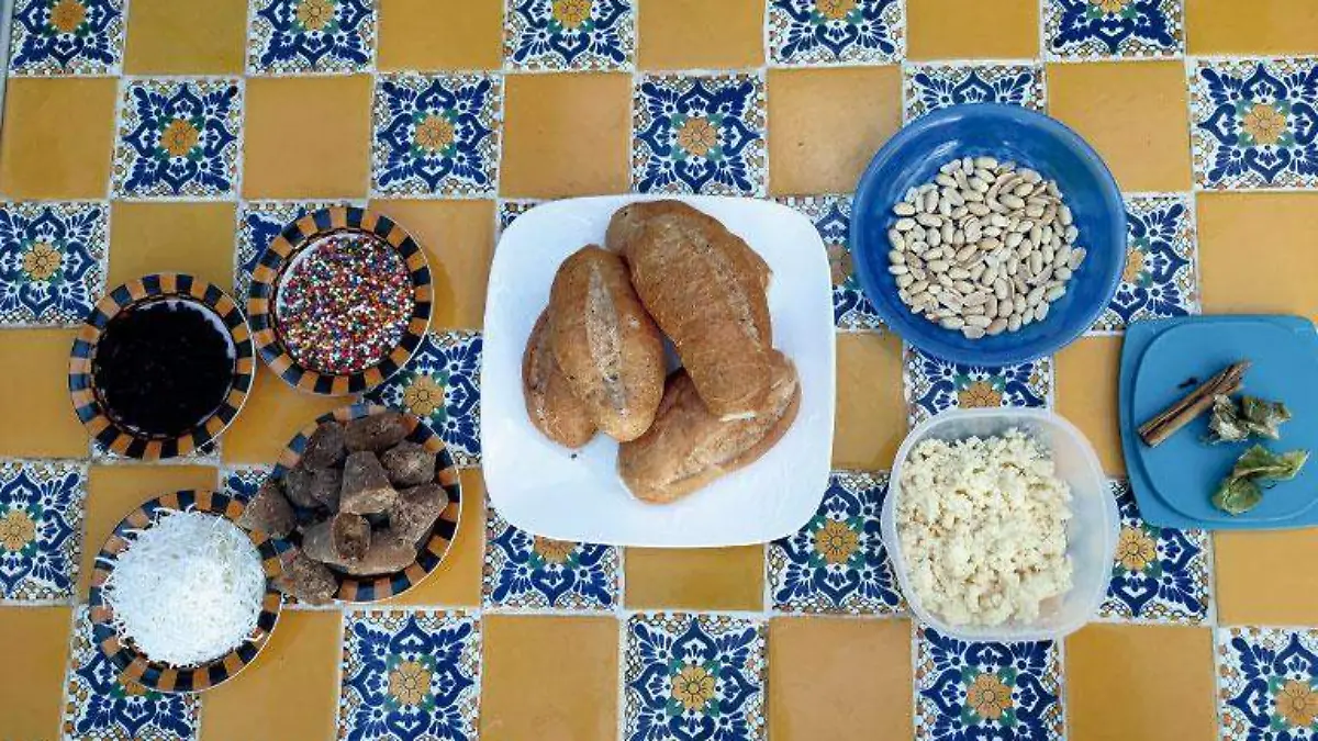 Ingredientes para preparar capirotada