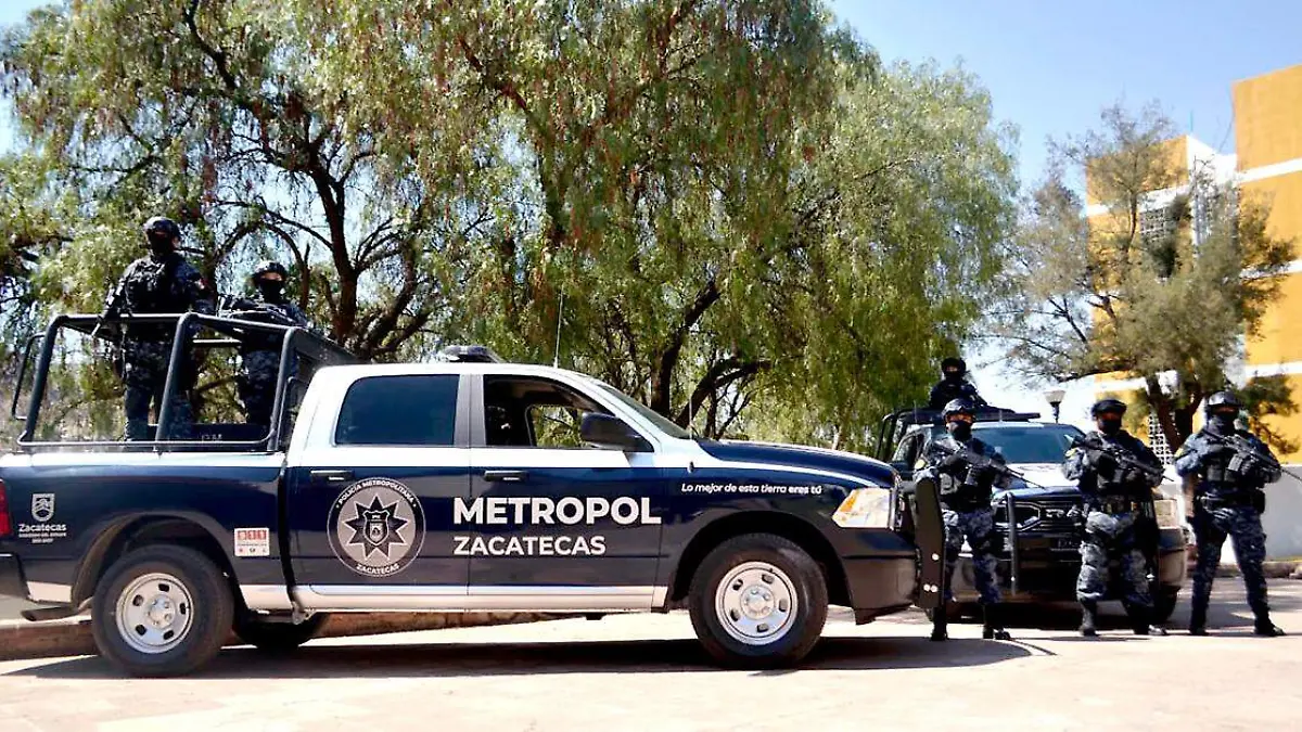 Elemetos de la Policía Metropolitana