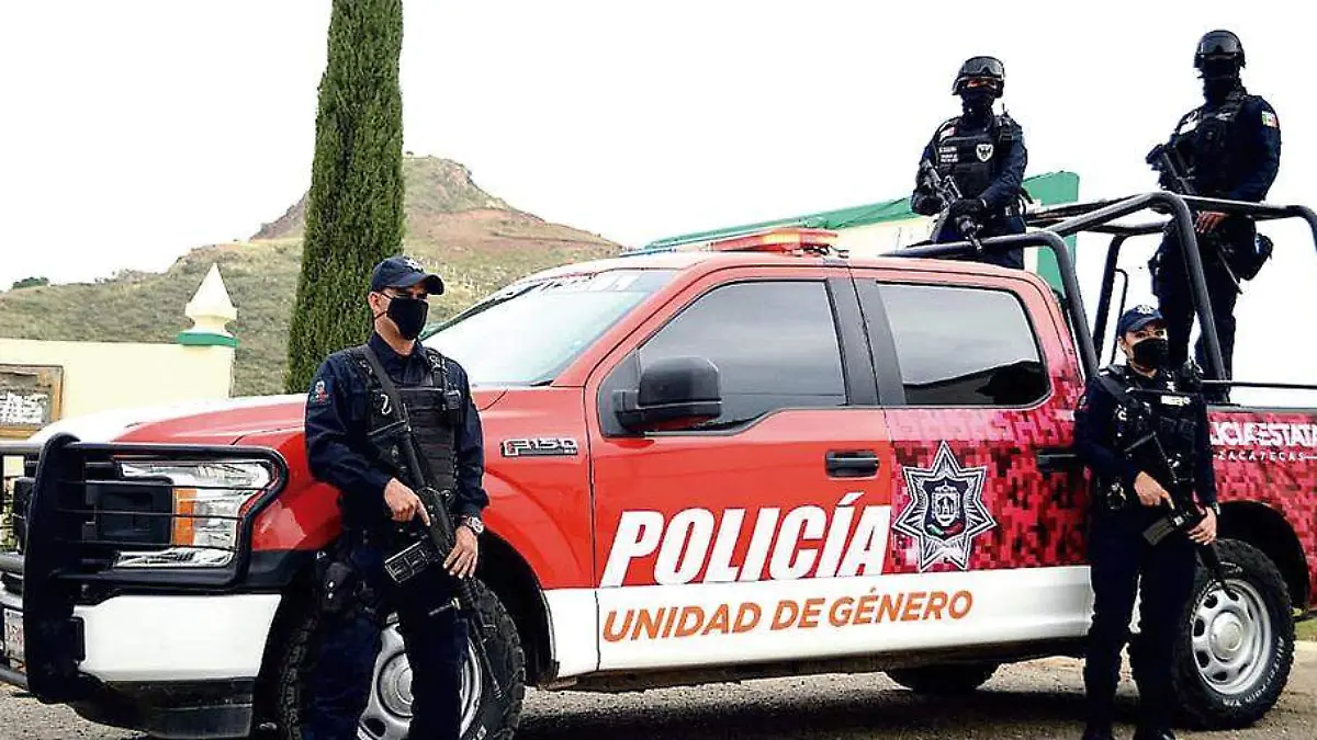 Elementos de la Policía Estatal de la Unidad de Género