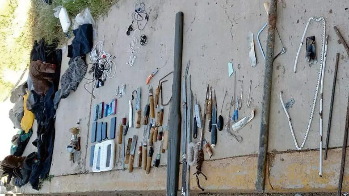 Objetos asegurados durante revisión en el módulo 3 del Cerereso de Cieneguillas, Zacatecas