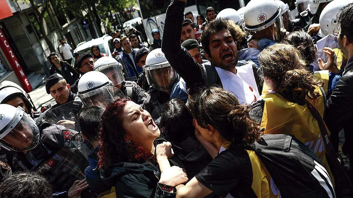 Protesta-en-Estambul,-Turquía