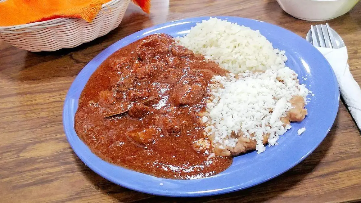 asado de boda y arroz
