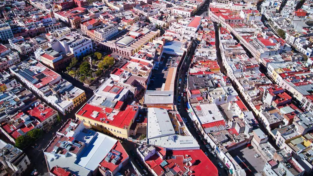 Vista aérea de calles de la ciudad de Zacatecas