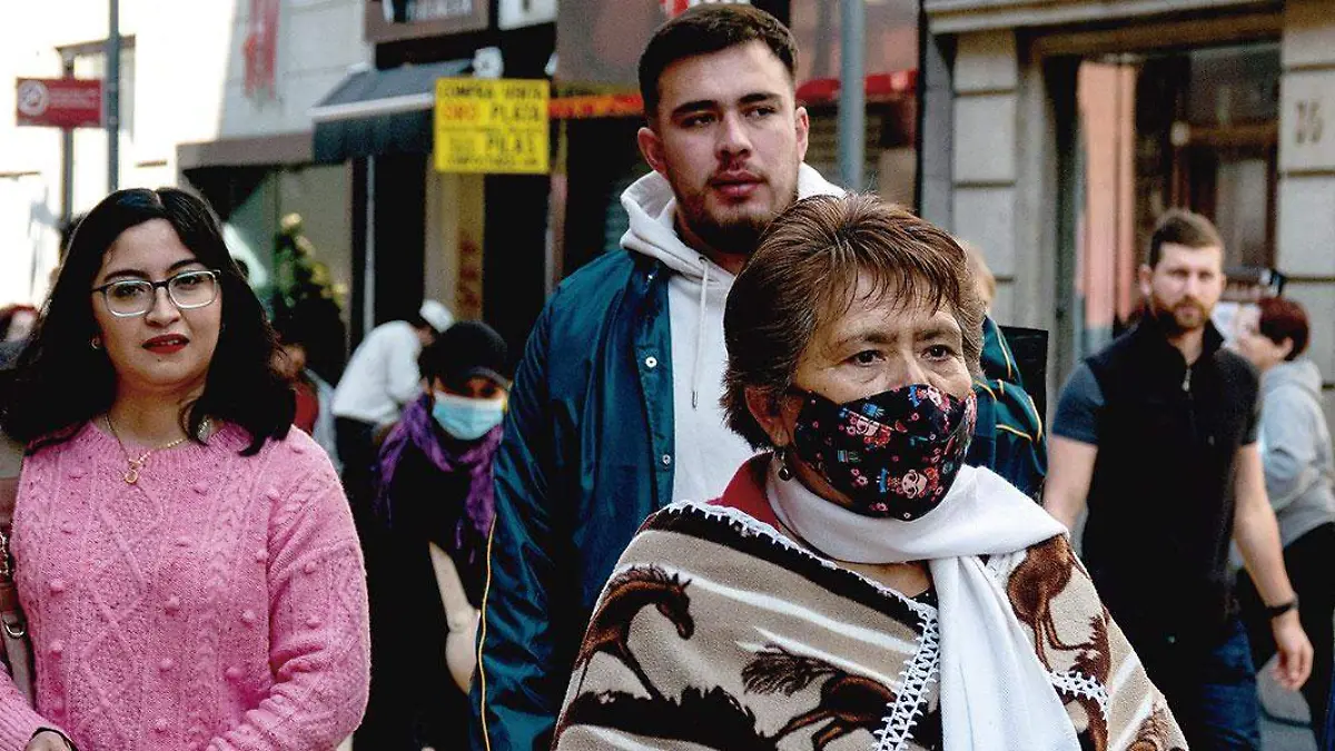 Personascon-ropa-abrigadora