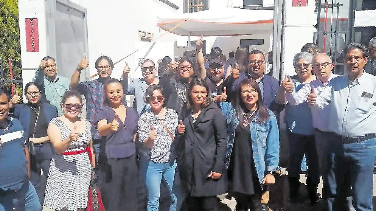 Jenny González y su equipo electoral