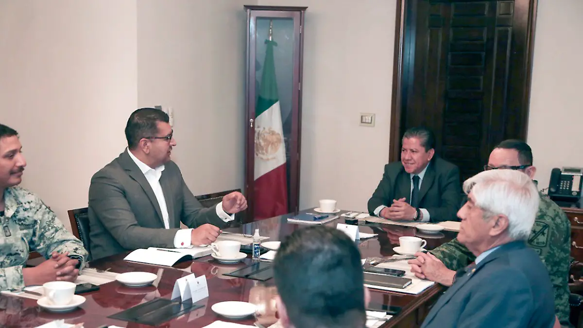 David Monreal mesa de construcción de paz