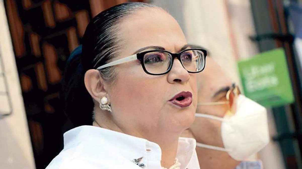 anamaríaromofonsecaenconferenciadeprensa