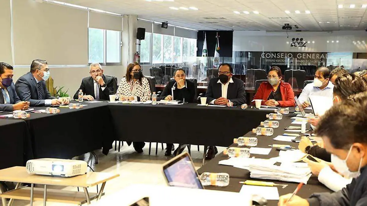 Sesión del Instituto Electoral del Estado de Zacatecas