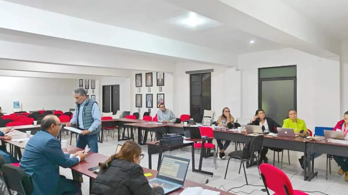 Mesa de negociación agronomía UAZ