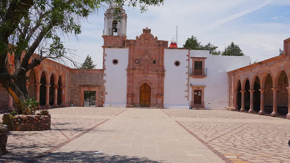Atrio de la Iglesia del Patrocinio en Zacatecas