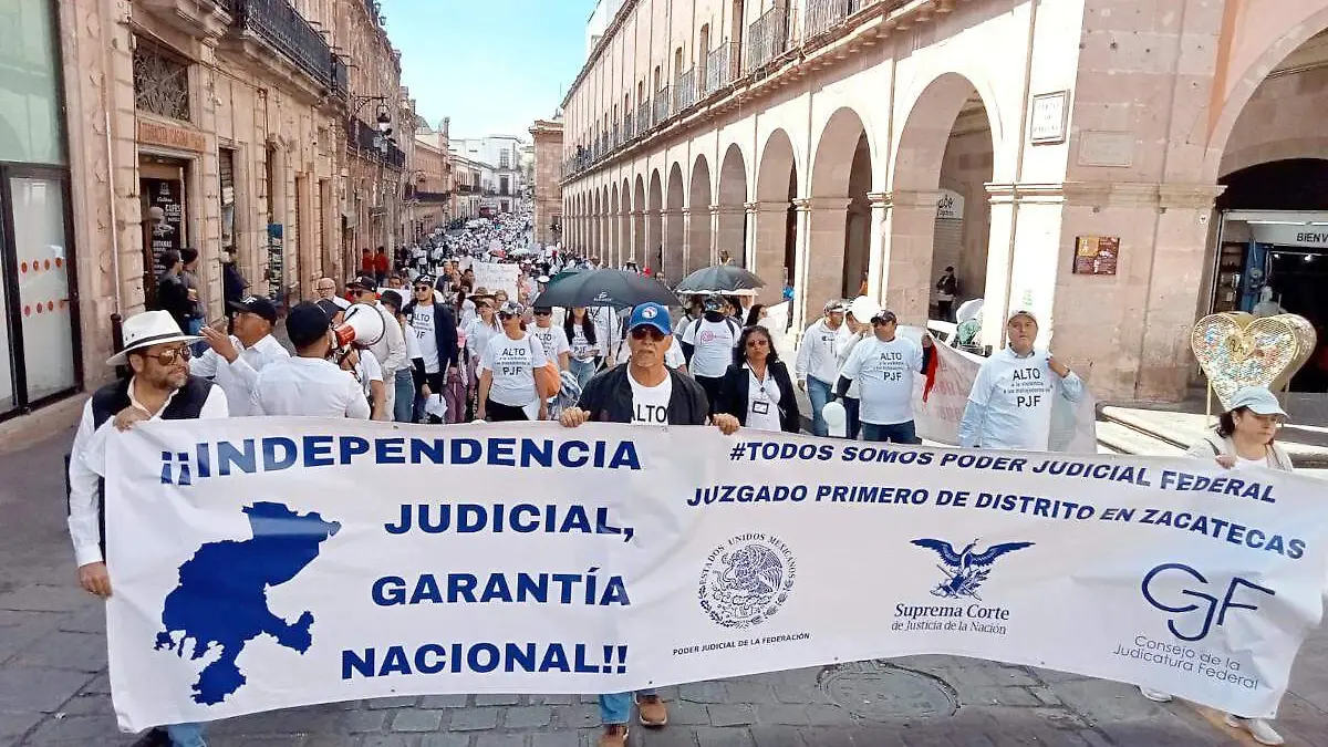Marcha en defensa del PJF en Zacatecas