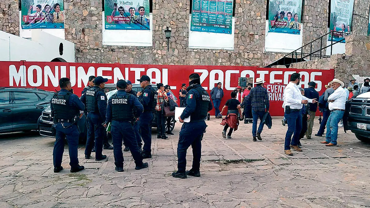El verificador del Juzgado se hizo acompañar por elementos de la Policía Estatal