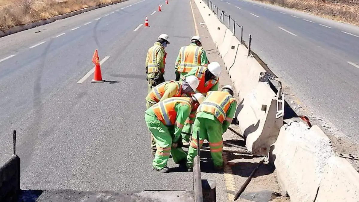 Trabajos de conservación en carreteras de Zacatecas